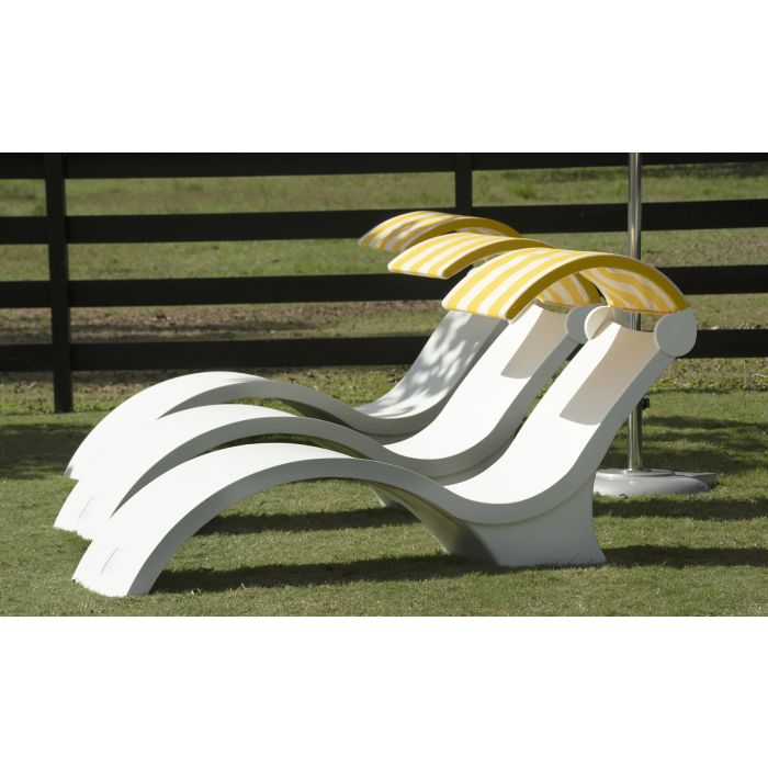 Signature Chaise Shade