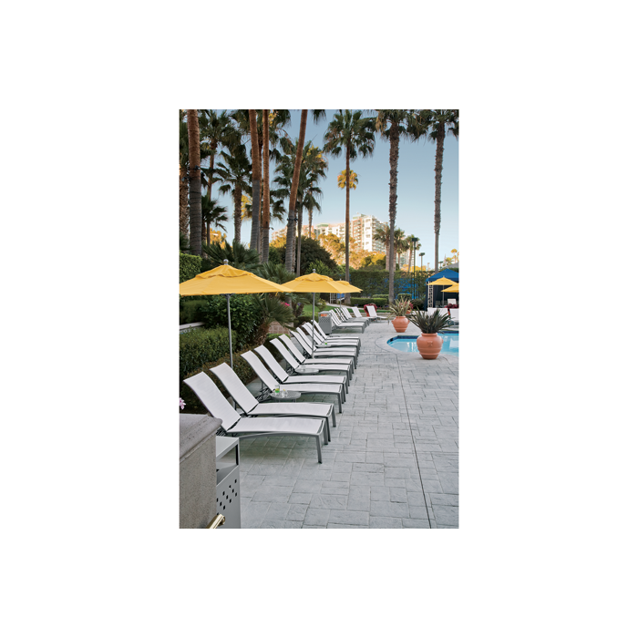 South Beach Relaxed Sling Chaise Lounge
