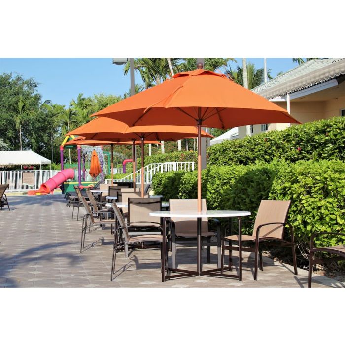 Las Olas Market Umbrella, 7.5 Foot Diameter